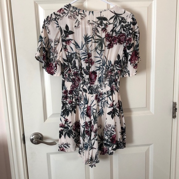 Floral romper - Picture 3 of 3